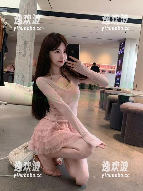17c吃瓜：小心啊，入口太隐秘，黑料一旦进入，你可能就停不下来了。