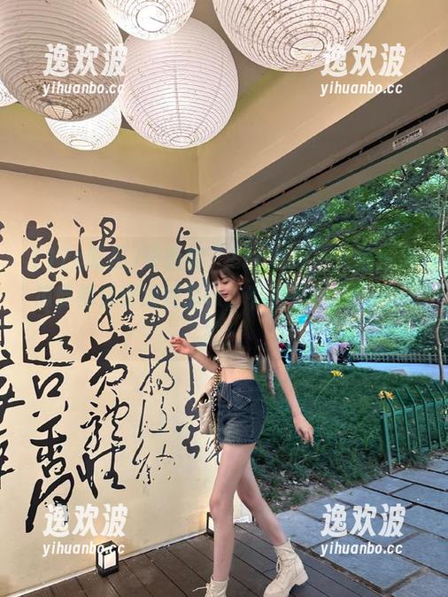 17c吃瓜 更新的“17c吃瓜”,每一条瓜皮都值得细细品味,有声有色、欲罢不能!