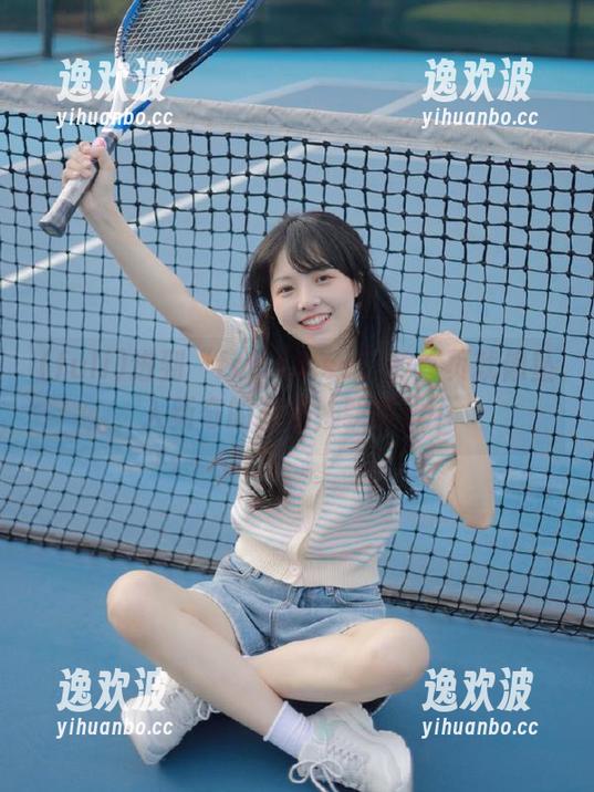进到“fuli18.se”的首页就像坠入新奇的漩涡，飘啊飘…