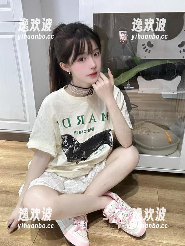 宁愿在yule718首页迷失，也不要接触外面的严肃世界。