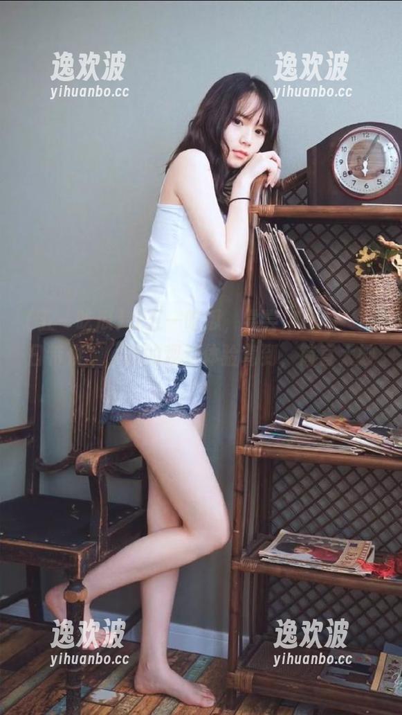 在五一吃瓜，尝尝娜娜的‘今日特供’，我的观看体验驾到，简直太妙了！