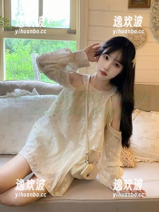 iOS端的小伙伴们，吃瓜网这次的爆料有点意思，快来瞧瞧！