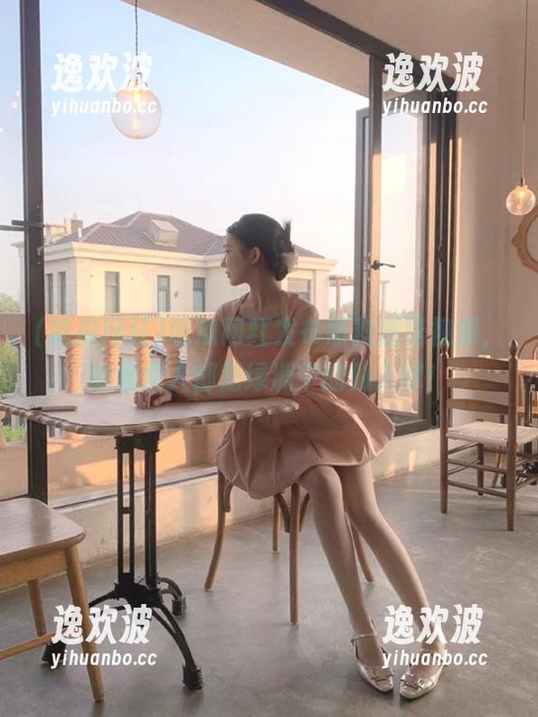 吃瓜网红 吃瓜网红发布黑料蘑菇视频,结果众人都是绿洲中的仙人球!