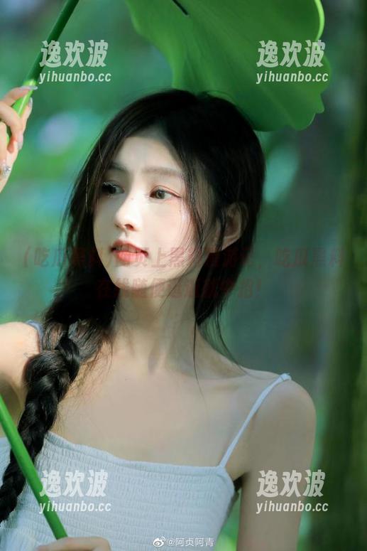 网页上黑料漫游记，吃瓜黑料在线随便逛逛就中招！