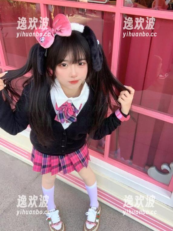 吃瓜黑料app在线，随时随地感受超乎想象的瓜田趣事！