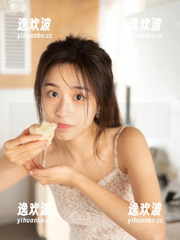 感受在线国产黑料带来的扑面而来的“黑色幽默”。