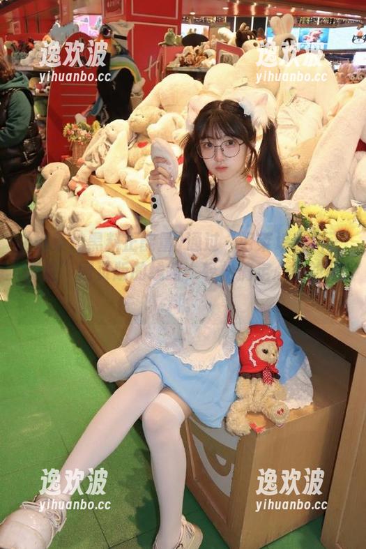 通过“好莱坞黑料正能量”网页版的线路，轻松搞定心仪的黑料。