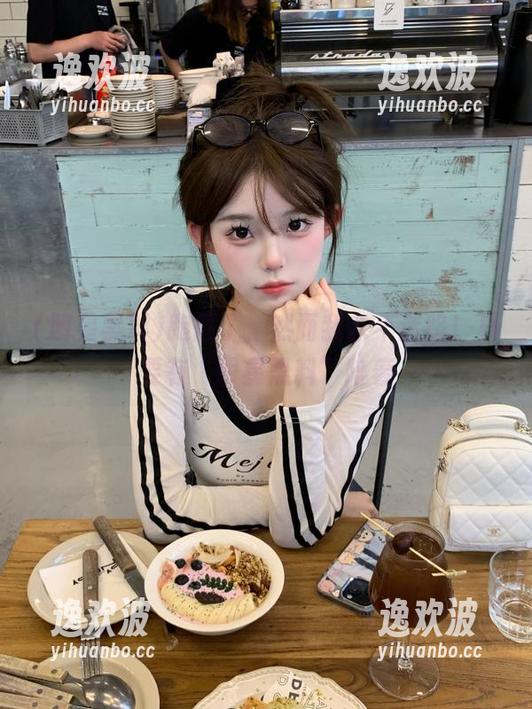 跑题了，然而我永不迷路！只要有“明星黑料”陪着