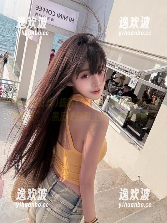 提醒！下载“黑料不打烊,万里长征”，黑历史随时上线，不怕尴尬。