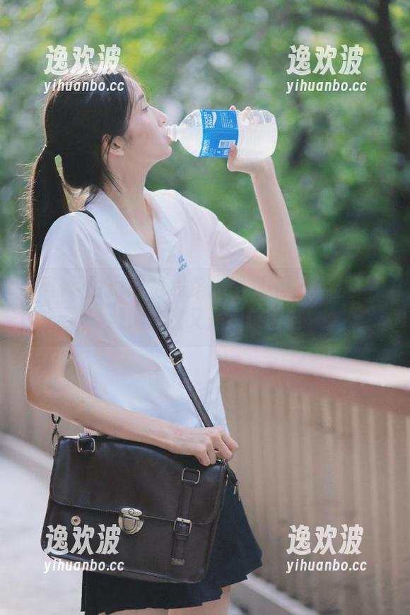 抢线路！黑料不打烊社区视频，这次又是哪位担当