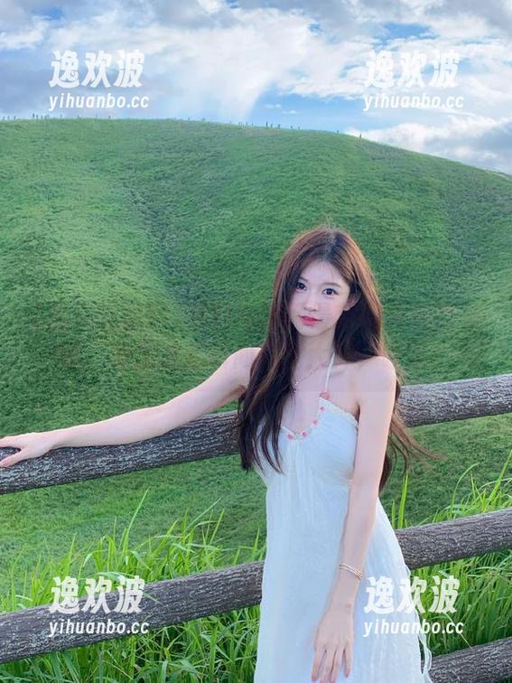 黑料吃瓜网最新视频强势来袭，看完之后瞬间脑洞大开，哇哦！