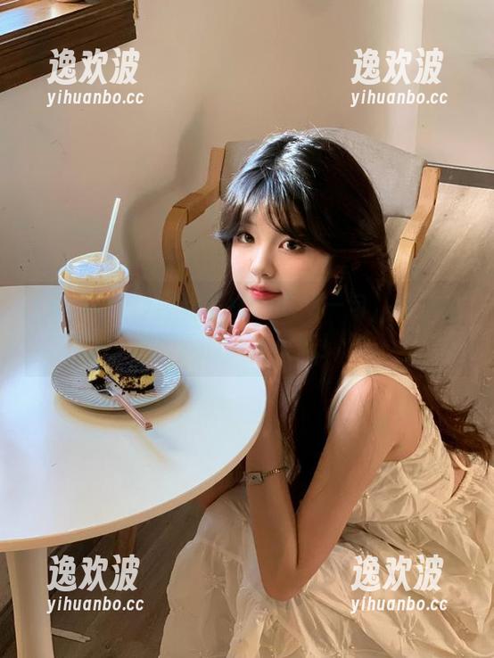 黑料在线：瓜瓣一句，链接全世界的八卦快感！