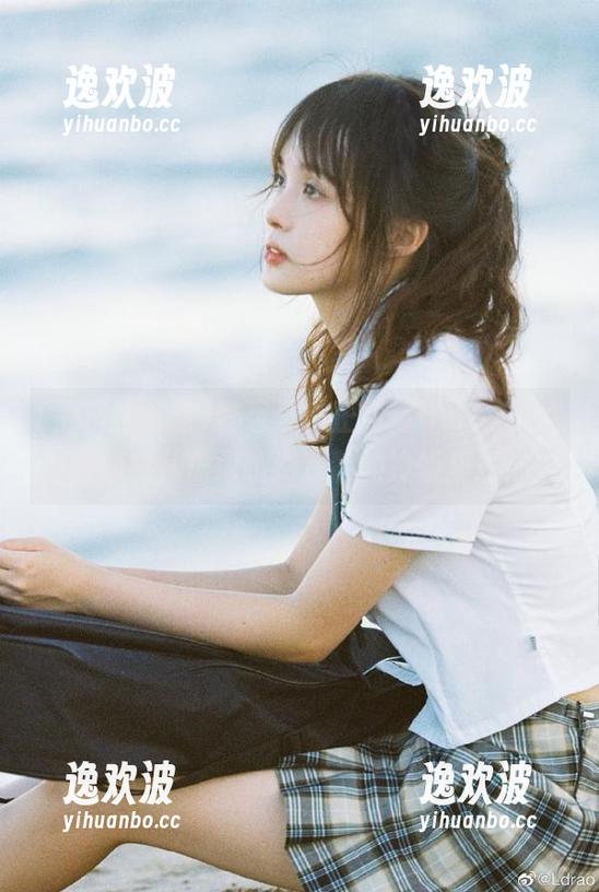 登录黑料正能量index，看我如何从热闹跑到冷静的冷饭里去！