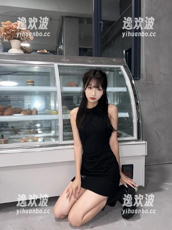 跟着黑料网在线，直达最劲爆的绯闻现场！