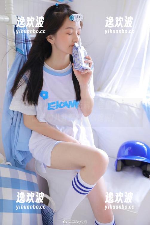 黑瓜吃料 下载黑瓜吃料,告别无聊,瓜田里的八卦都在等你挖掘!